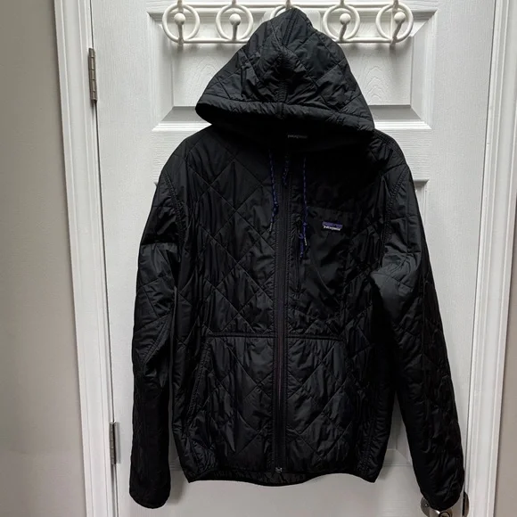 Patagonia Men's Diamond Quilted Bomber Hoody - Picture 2 of 11